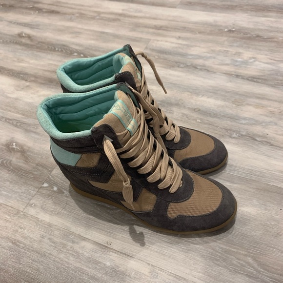 NWOT Sam Edelman Bennett Wedge Sneaker, Size 9 - Picture 10 of 12